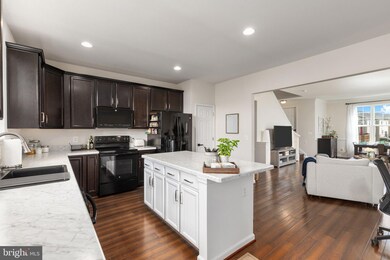 209 Miles Hawk Terrace, Purcellville, VA 20132 - photo 7