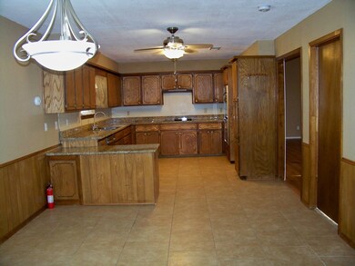 2514 SE 5501, Andrews, TX 79714 - photo 6