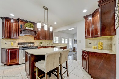 2 Oak Lane Matawan NJ 07747-large-012-3-