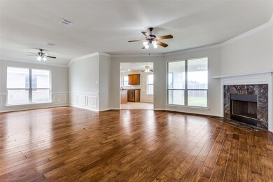 302 Rose Ave, Cleburne, TX 76033 - photo 4