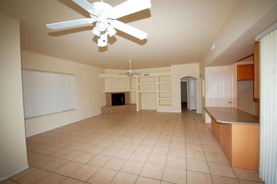 family room 3