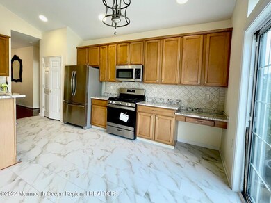 22 Chaucer Cir, Manchester Township, NJ 08759 - photo 5