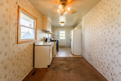 1023 Chippewa Cir, Carpentersville, IL 60110 - photo 3