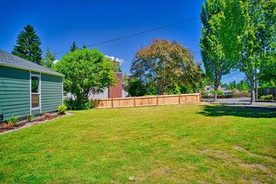 3110 Grandview Dr W, University Place, WA 98466 - photo 5