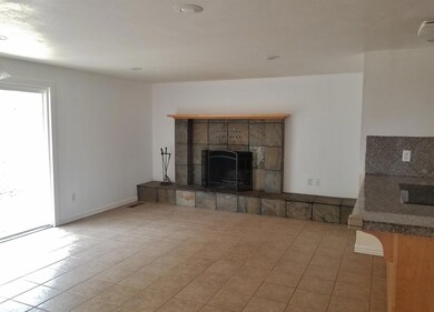 648 Colonial Dr, Grants Pass, OR 97526 - photo 6