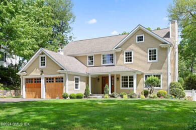 1 96 Riverside Lane - Front View