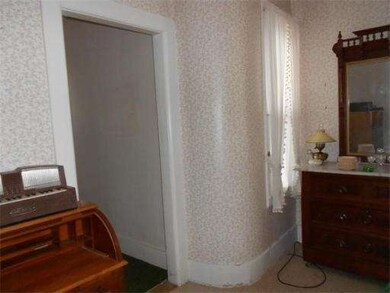 26 Williston Ave, Easthampton, MA 01027 - photo 7