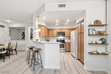 5155 W Tropicana Ave unit 1019, Las Vegas, NV 89103 - photo 3