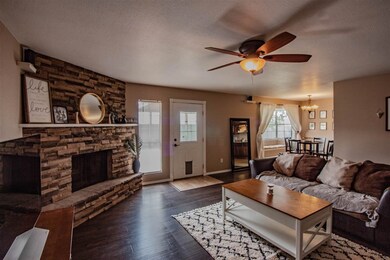 2100 Abbott Ave, Alamogordo, NM 88310 - photo 3