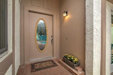 1547 E Driftwood Dr-41