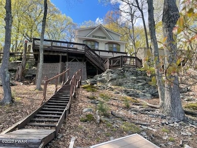 207 Mountain Lake Dr, Dingmans Ferry, PA 18328 - photo 6