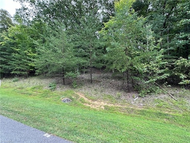 635 Rocky Cove Ln, Denton, NC 27239 - photo 4