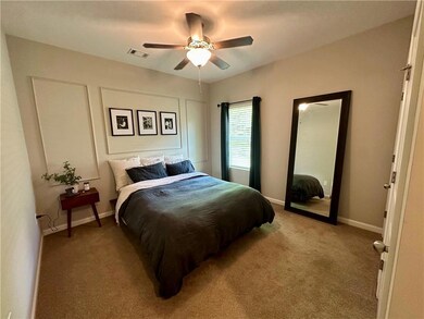 109 Chalfont Cir, Carrollton, GA 30117 - photo 3