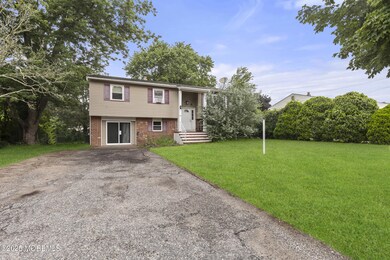 114 Walnut St, Toms River, NJ 08753 - photo 2