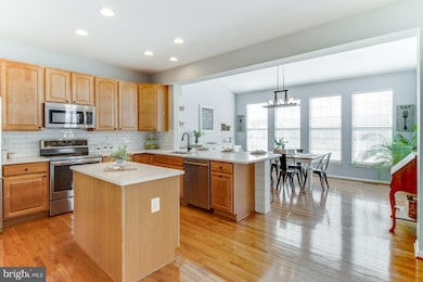 7817 Callington Way, Hanover, MD 21076 - photo 2