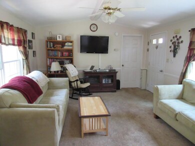 7 Cumberland Rd, Wolfeboro, NH 03894 - photo 4