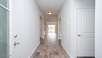 560 Slipper Rock - Lot 526-07