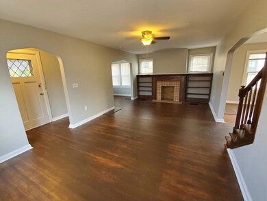 569 Binns Blvd Columbus, OH 43204 (9)