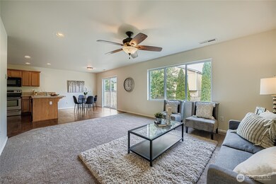 7227 180th St E, Puyallup, WA 98375 - photo 5