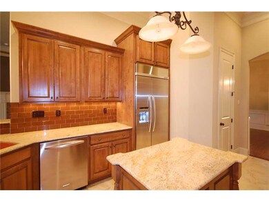 Kitchen. Built-in Refrigerator, Under Counter Ligh