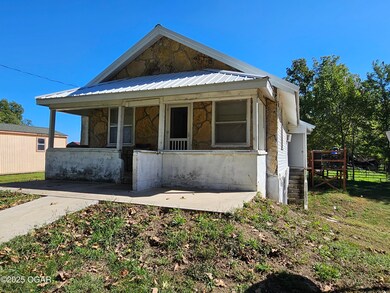 20419 Unicorn Rd, Fairview, MO 64842 - photo 5