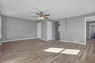Livingroom1