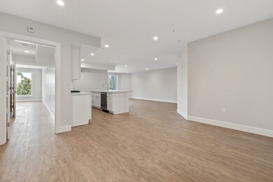 135 Hancock St unit 3, Quincy, MA 02171 - photo 2