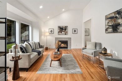 21109 Shell Valley Rd, Edmonds, WA 98026 - photo 3