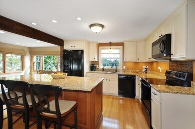 20 Martin St, Arlington, MA 02474 - photo 4