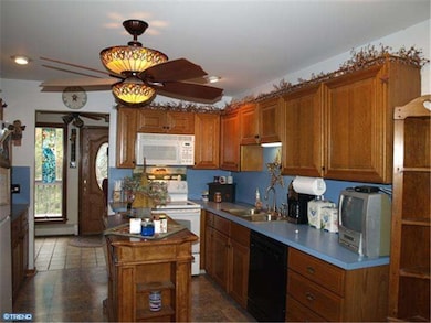 39 Furnace Rd, Boyertown, PA 19512 - photo 7