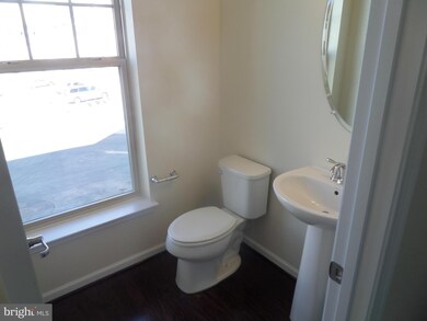 25280 Arrowroot Terrace, Chantilly, VA 20152 - photo 3