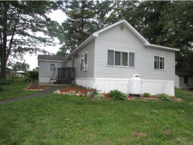 13 Shawn Ave, Nashua, NH 03062 - photo 2