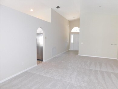 5139 Englewood Ln, Zephyrhills, FL 33541 - photo 4