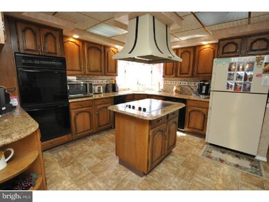 1202 S Fairview St, Delran, NJ 08075 - photo 3