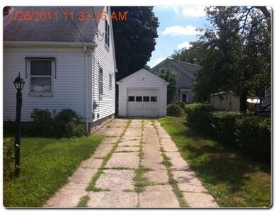 Parking Lot/Garage.