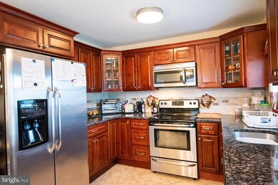 45 Pebble Ln, Willingboro, NJ 08046 - photo 3