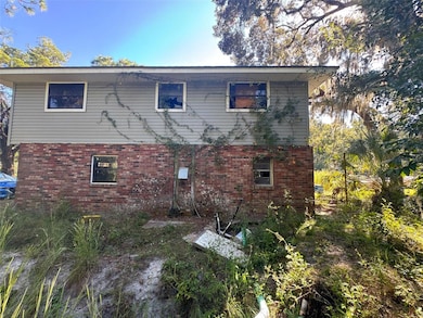 1106 NE 8th Ave, Crystal River, FL 34428 - photo 4