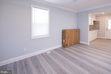 10 Lewis St, New Castle, DE 19720 - photo 2