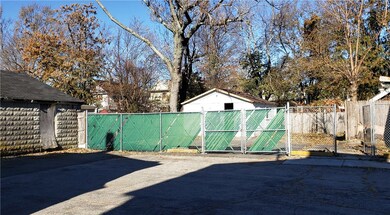 17 Whitney St, Providence, RI 02907 - photo 2