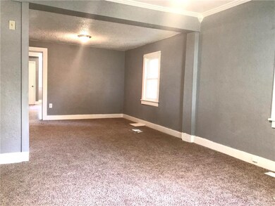 403 W Gudgell Ave, Independence, MO 64055 - photo 7