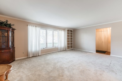 1531 Mayflower Dr, Dekalb, IL 60115 - photo 7