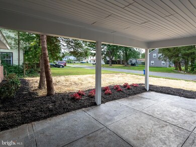 181 Somerset Dr, Willingboro, NJ 08046 - photo 2