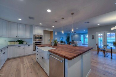 Entertaining Kitchen