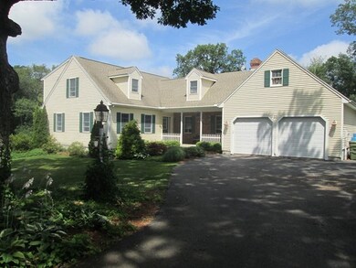 23 Camelot Cir, Dudley, MA 01571 - photo 2