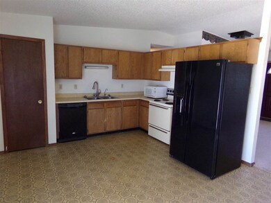 405 Plainview Dr, Alamogordo, NM 88310 - photo 4