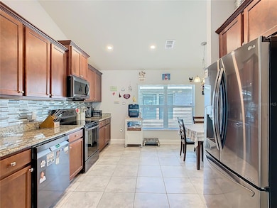 649 Meadow Pointe Dr, Haines City, FL 33844 - photo 7