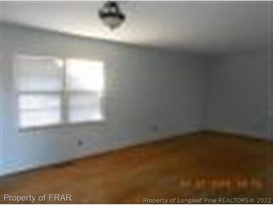 522 Terry Cir, Fayetteville, NC 28304 - photo 2