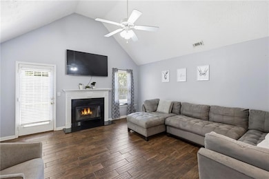 4704 Hanson Hills Ct, Gainesville, GA 30506 - photo 2