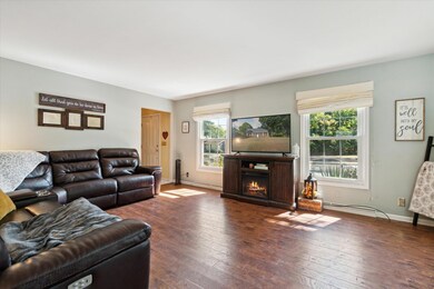 06-1704-Romence-Rd-Portage-MI-49024-Wind