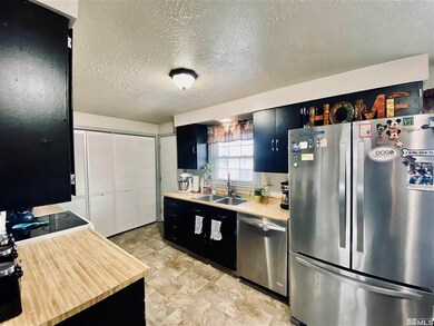 1243 Toy Ave, Winnemucca, NV 89445 - photo 4